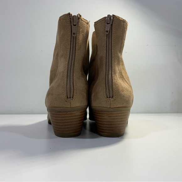 Banana Republic Womens Faux Suede Bootie Boots Shoes 8M Taupe Beige Zip Ankle - Picture 7 of 16